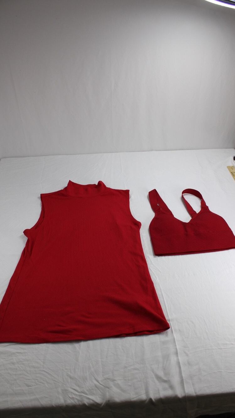No Boundaries Juniors L Red Ribbed Mock Neck Tank Top Just Be Bralette 2 Piece